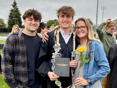 GIna Armstrong Mother